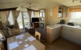 Cleethorpes Beach Haven - Broadland Drive